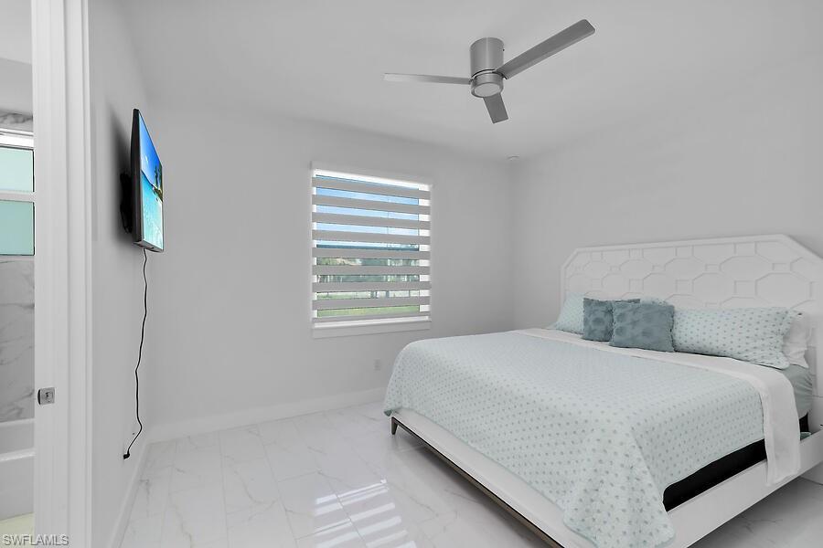 MARCO BEACH - Residential