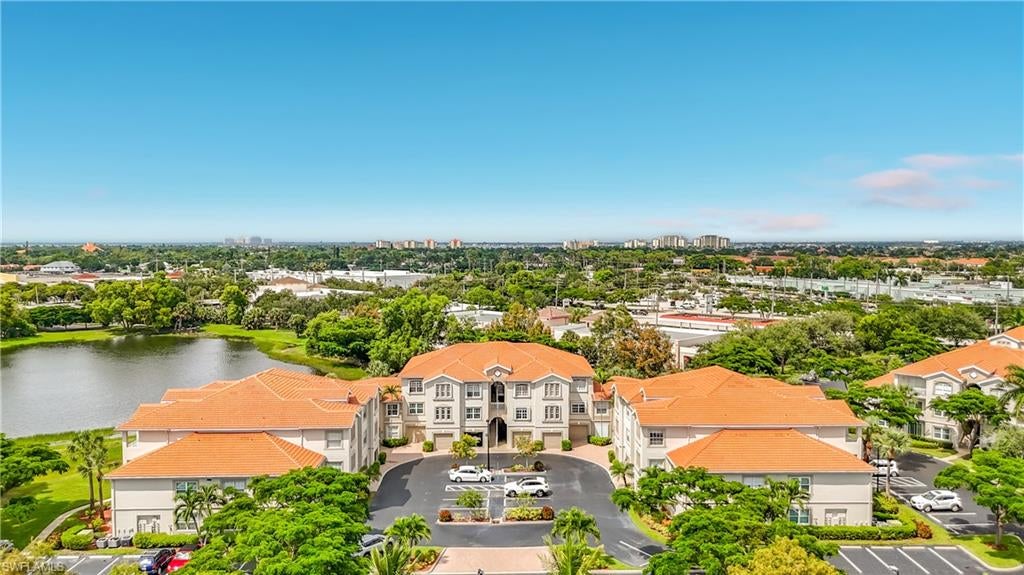 GARDENS AT BEACHWALK - Residential