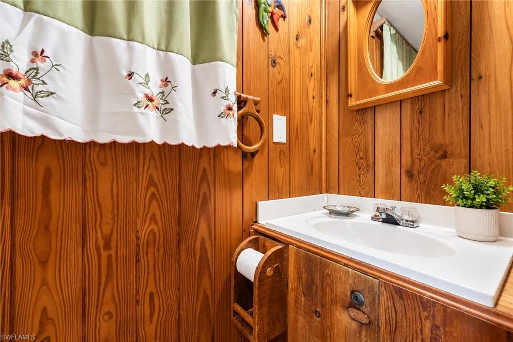 LAKEPORT - Residential