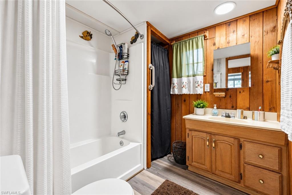 LAKEPORT - Residential