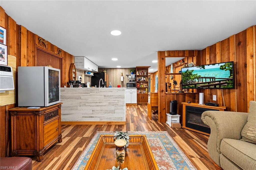 LAKEPORT - Residential