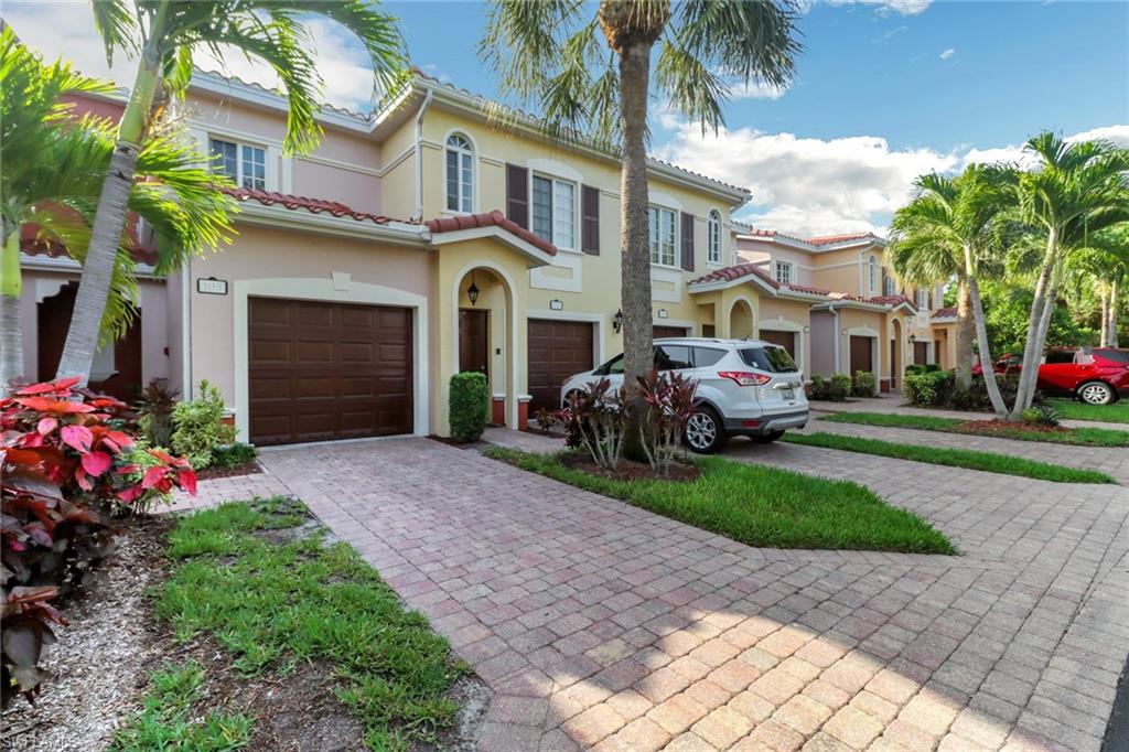 VILLAGIO - Residential