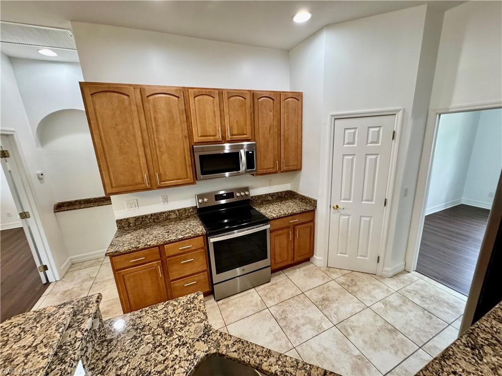 RIVERBEND - Residential