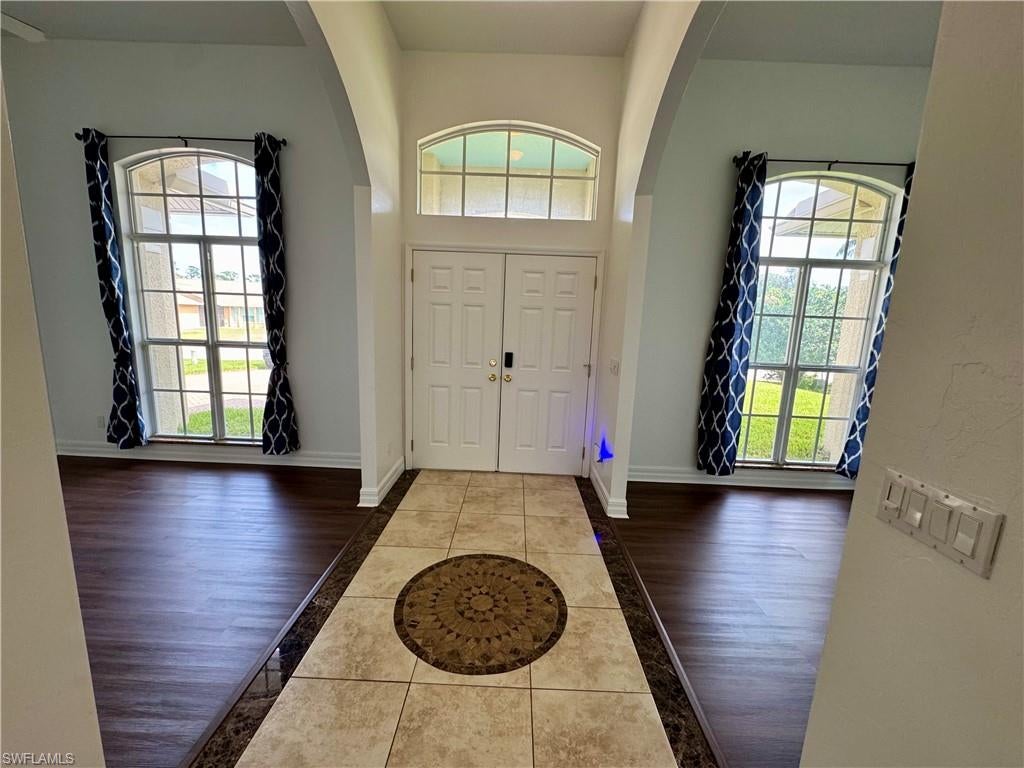 RIVERBEND - Residential