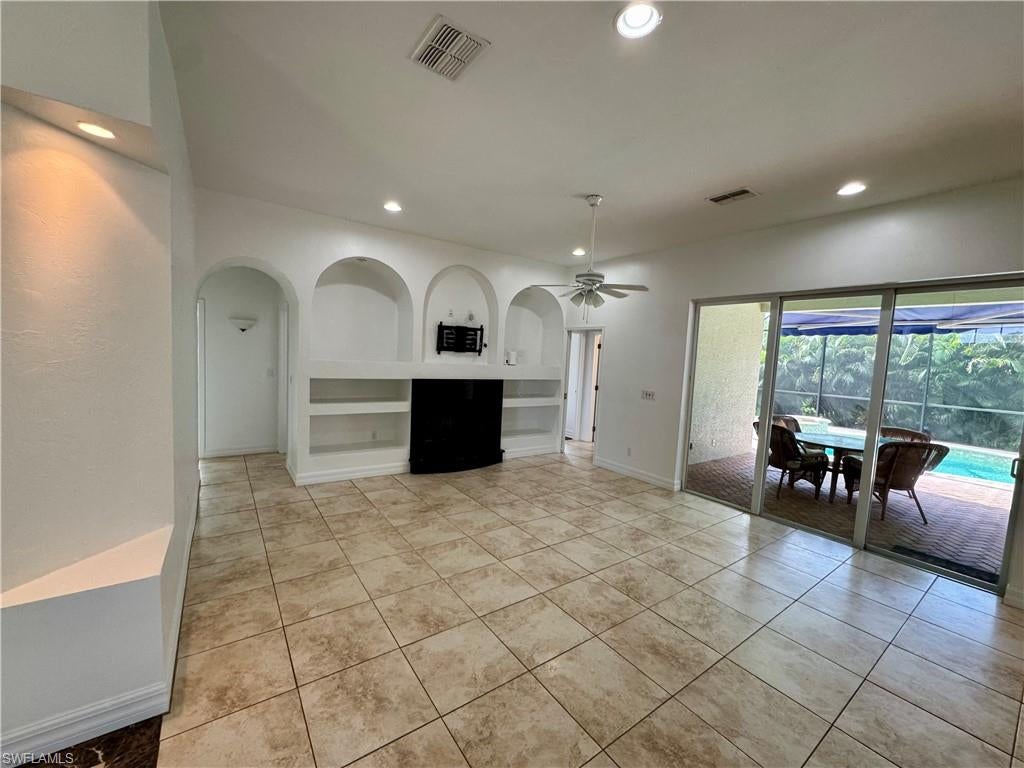 RIVERBEND - Residential