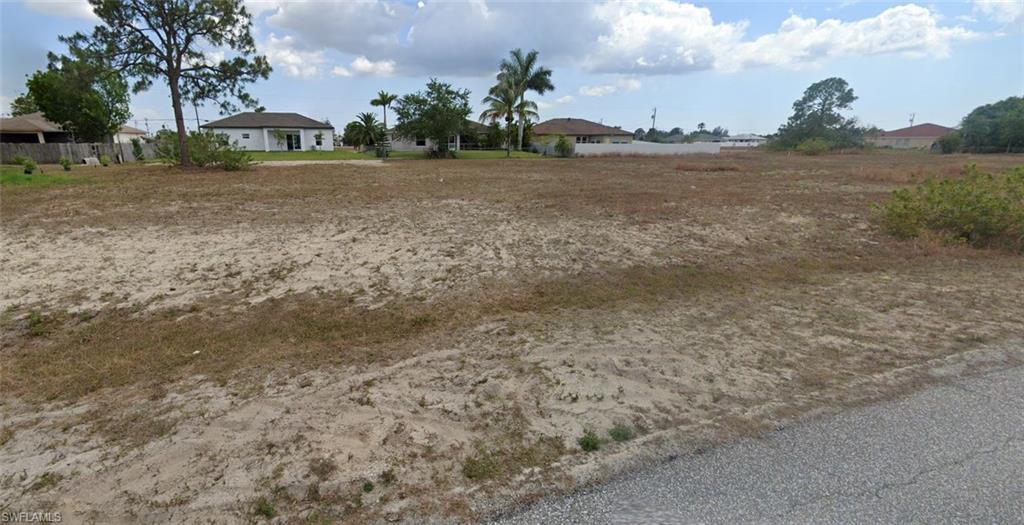 CAPE CORAL - Land