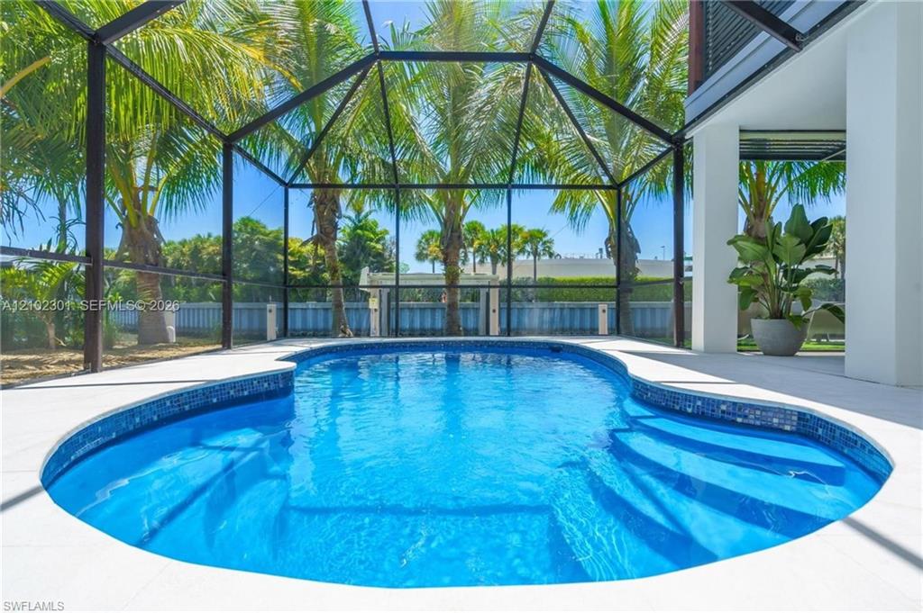 MARCO ISLAND - Residential