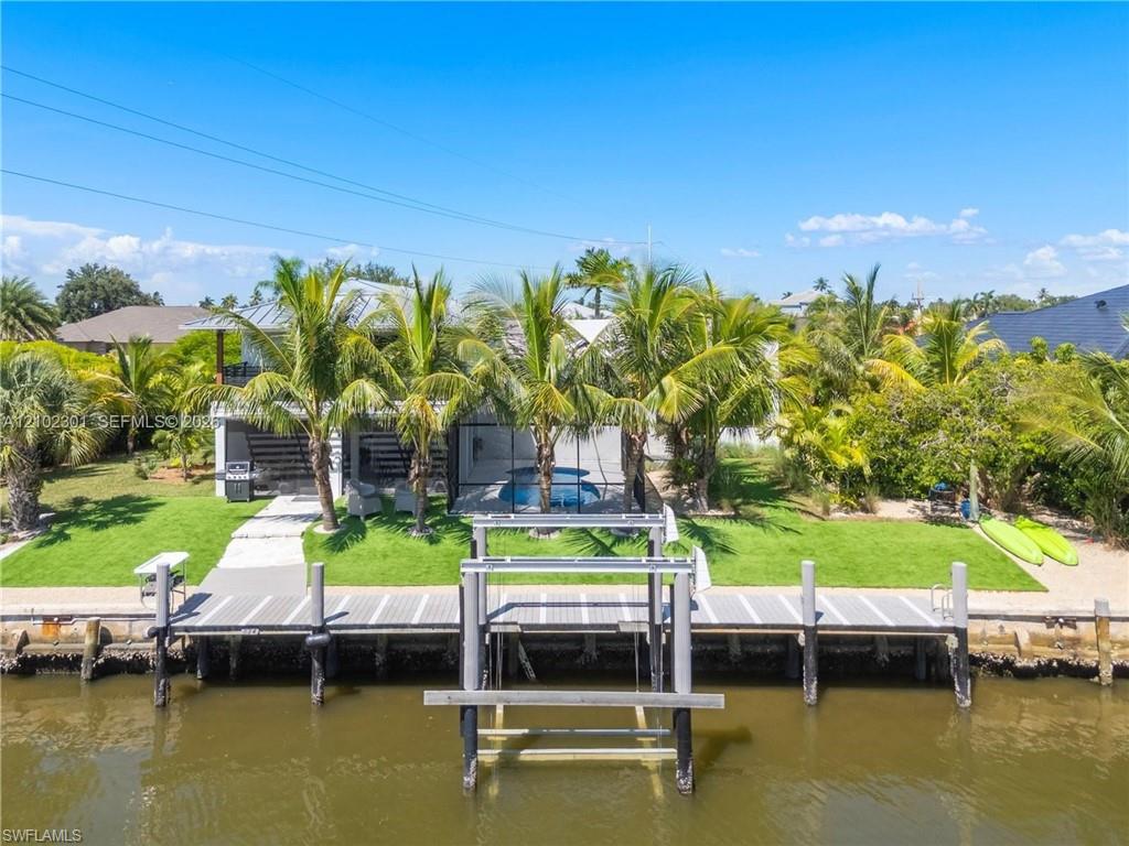 MARCO ISLAND - Residential