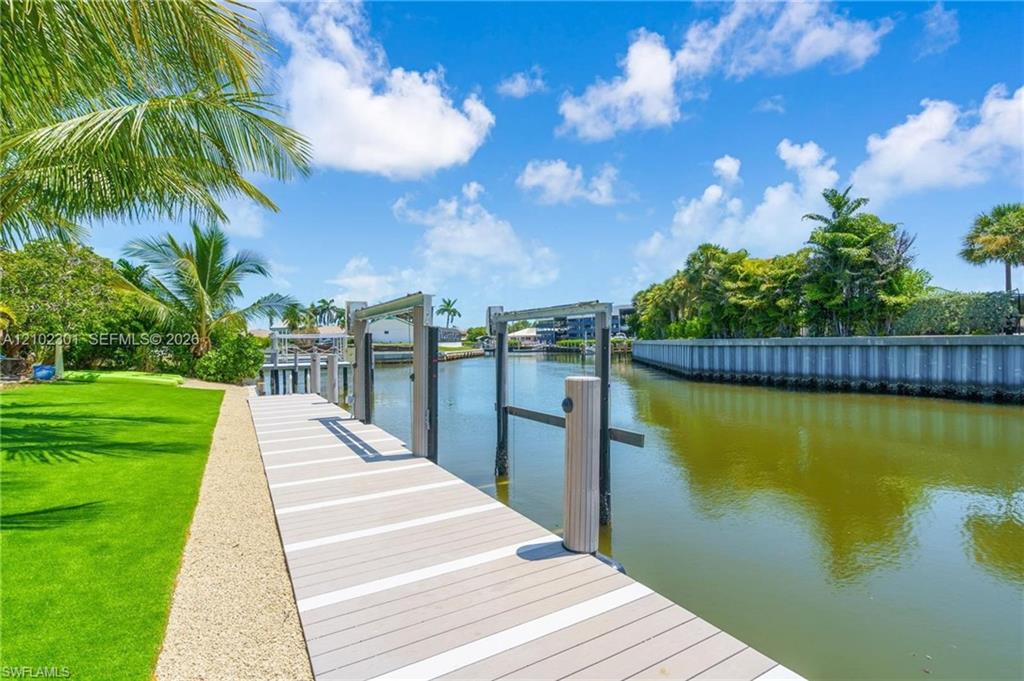 MARCO ISLAND - Residential