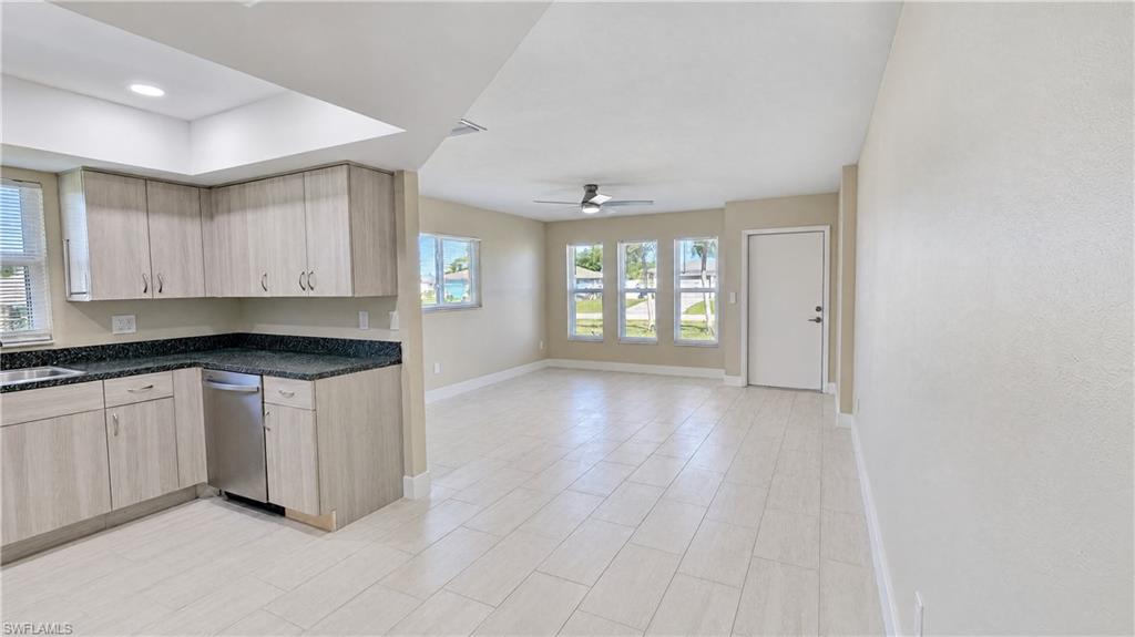 CAPE CORAL - Residential Income