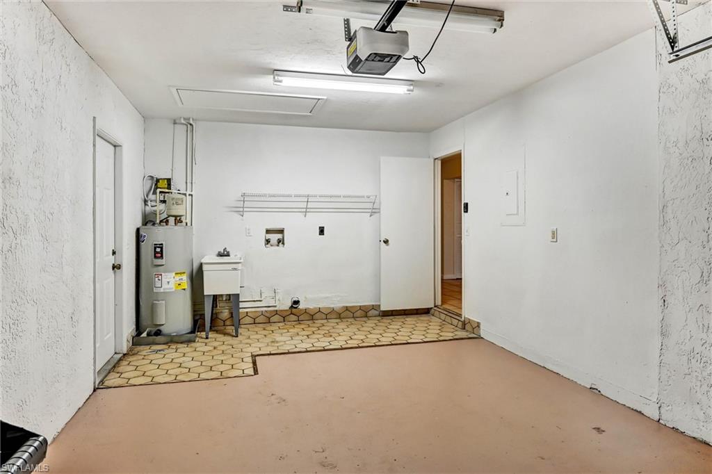 CAPE CORAL - Residential Income
