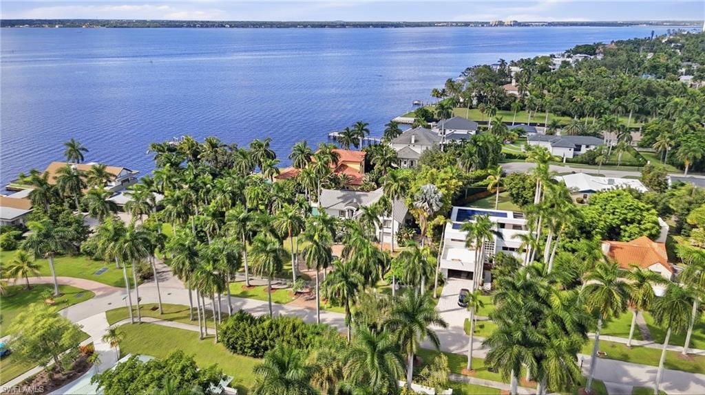 RIVERSIDE - Residential