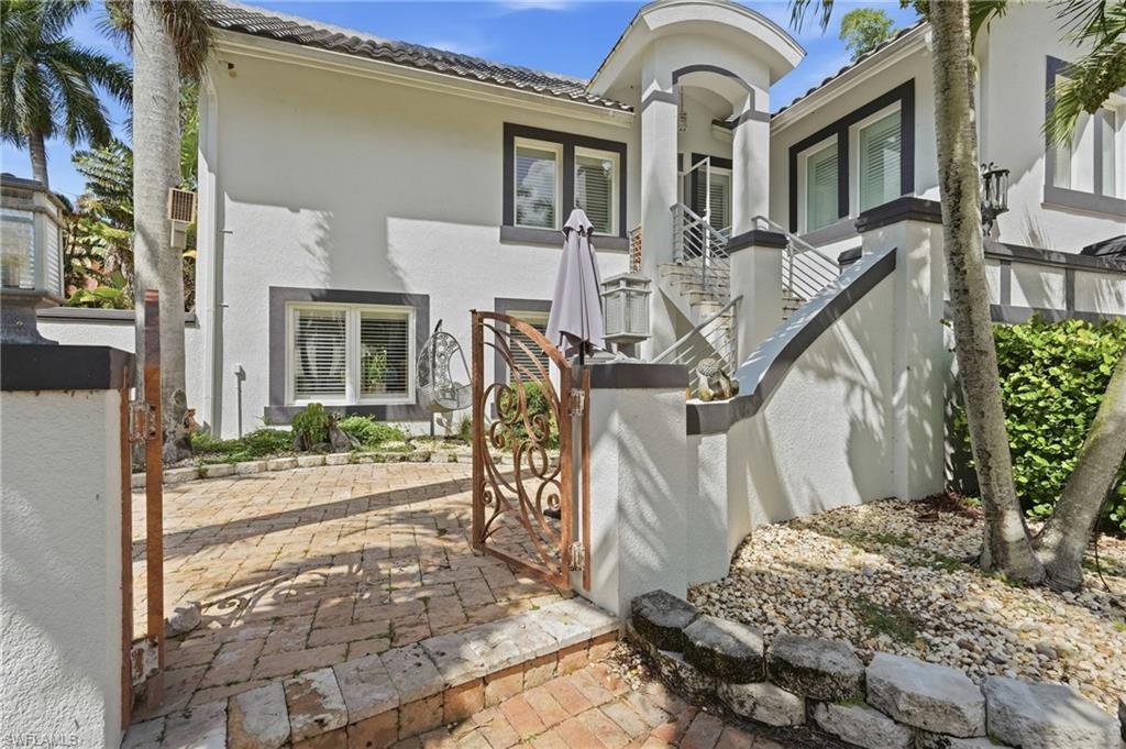RIVERSIDE - Residential