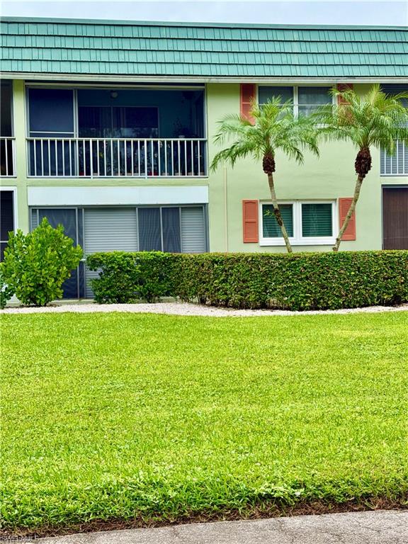 VALLEY STREAM COURT - Residential