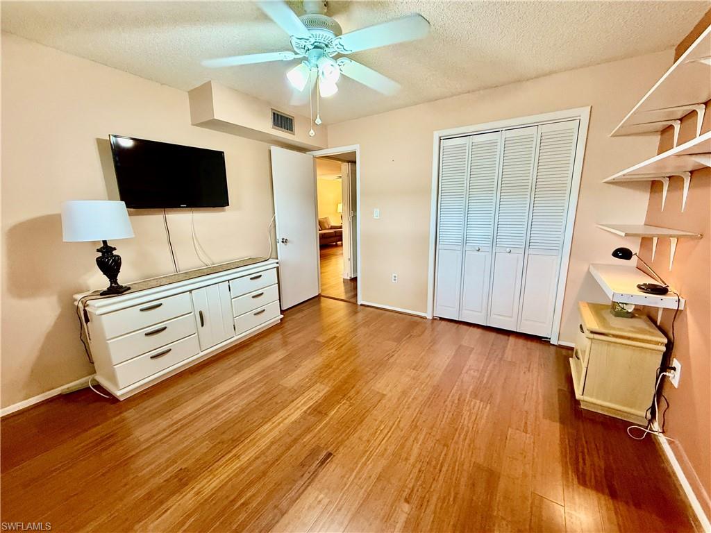 VALLEY STREAM COURT - Residential