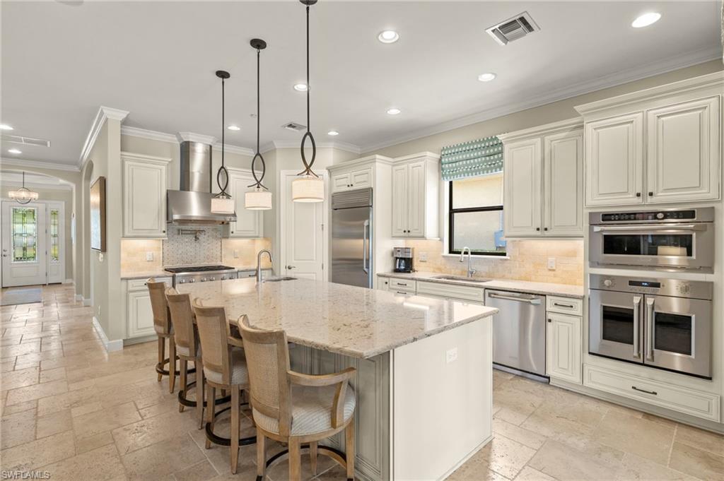 PEBBLE POINTE - Residential