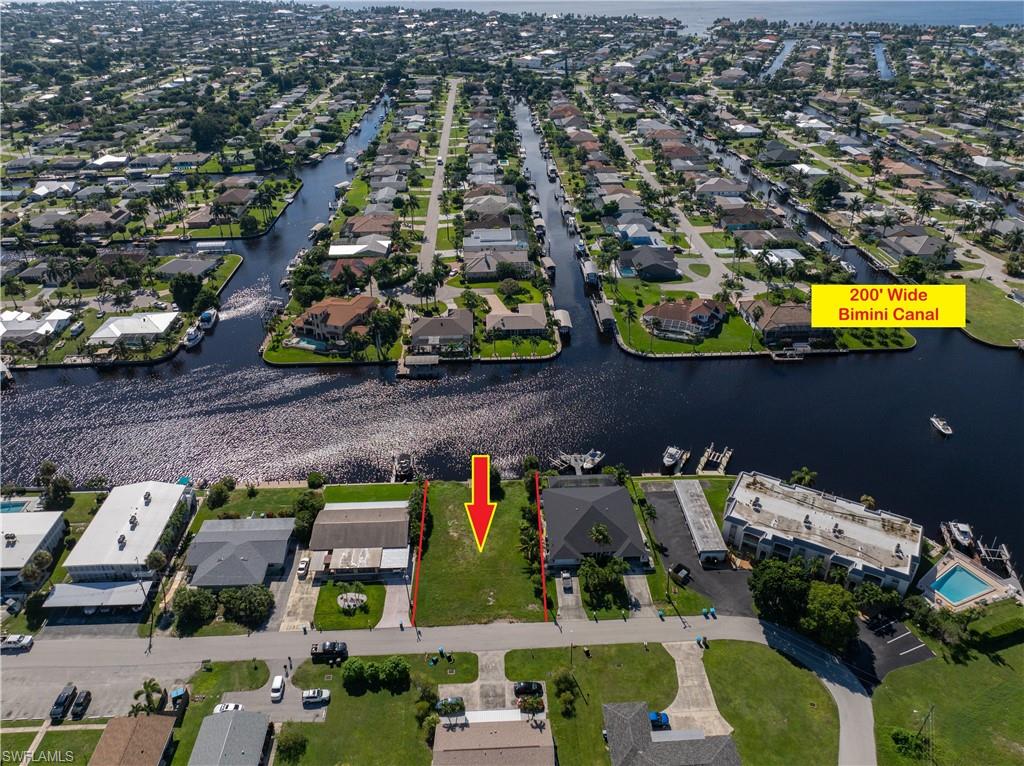 CAPE CORAL - Land