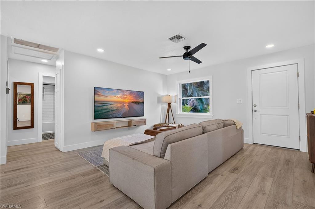 PINE ISLAND TROPICAL HOMESITES - Residential