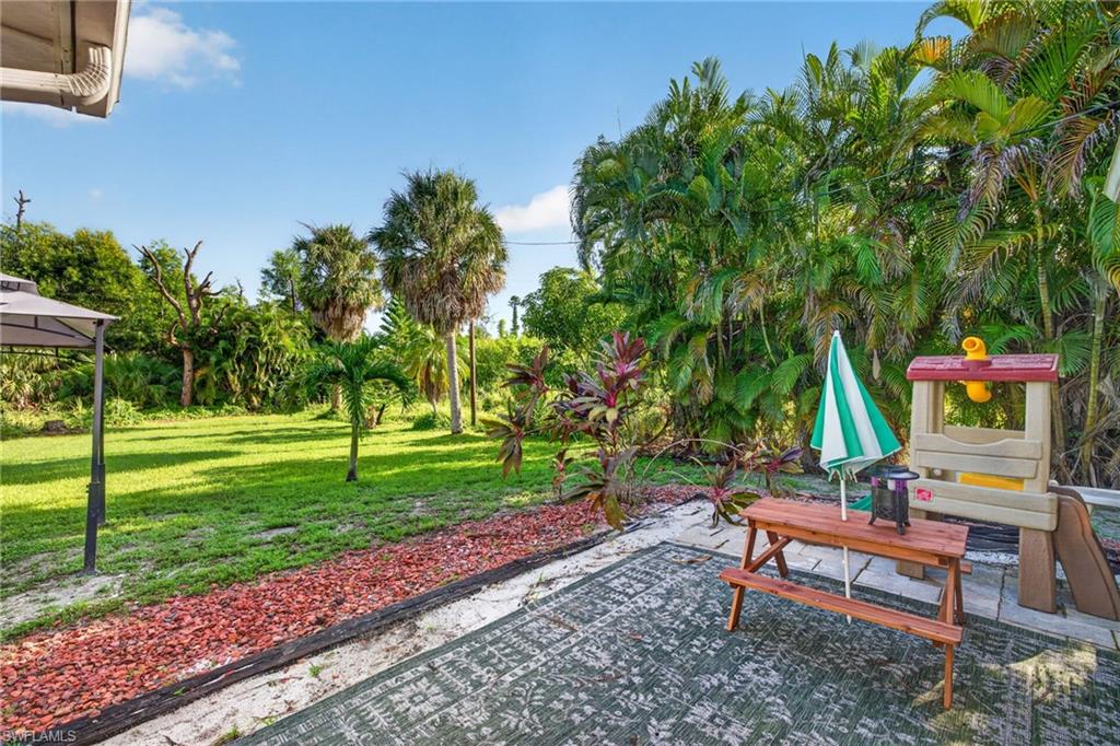 PINE ISLAND TROPICAL HOMESITES - Residential