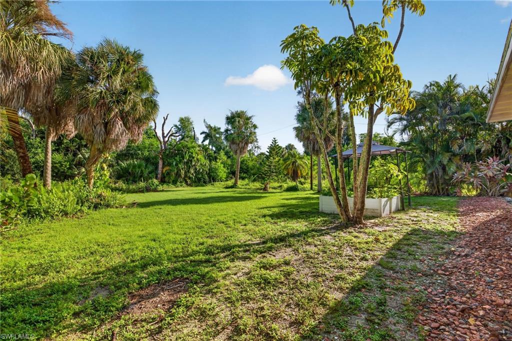 PINE ISLAND TROPICAL HOMESITES - Residential