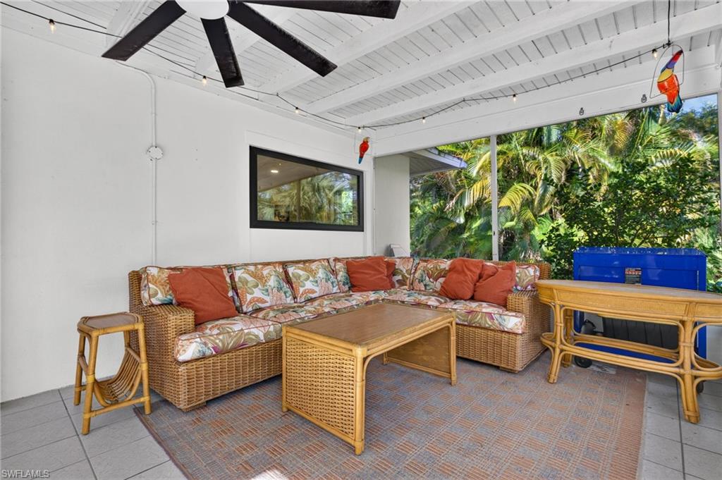 PINE ISLAND TROPICAL HOMESITES - Residential