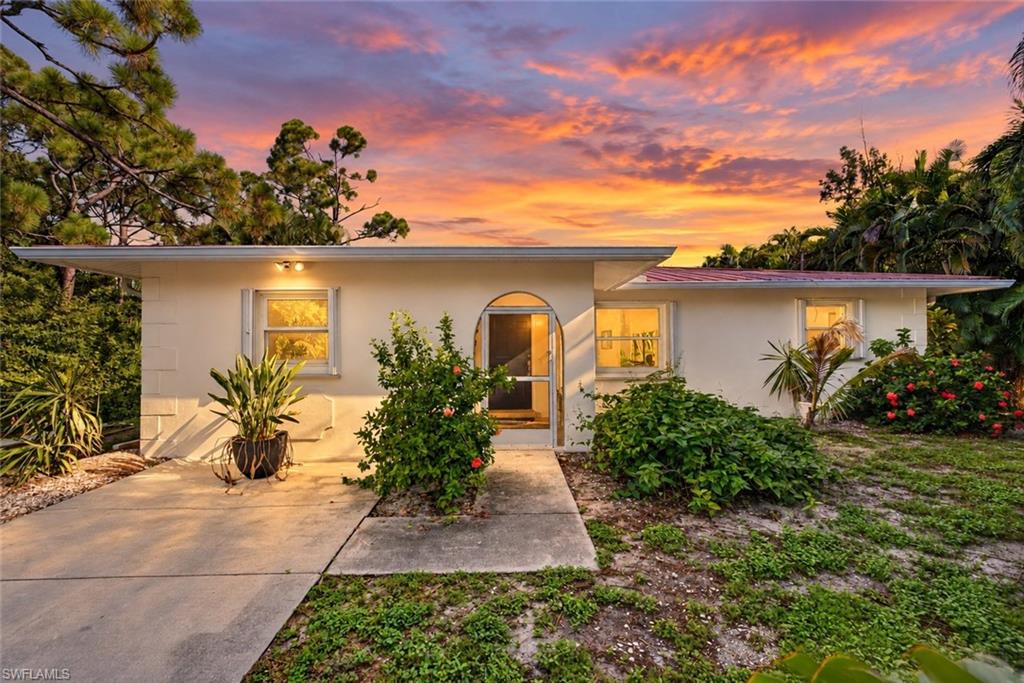 PINE ISLAND TROPICAL HOMESITES - Residential