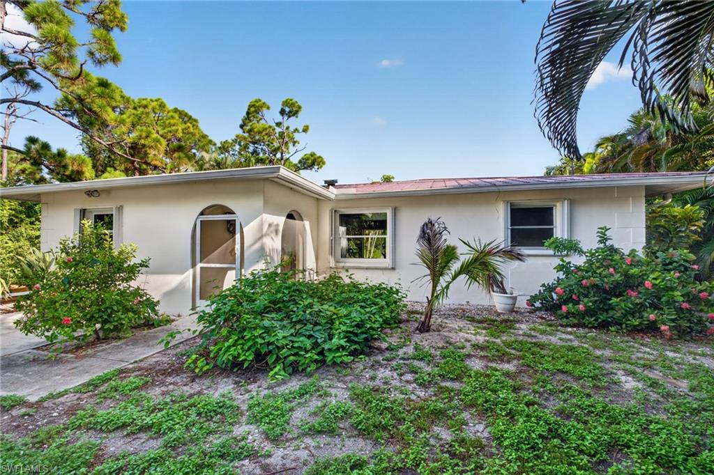 PINE ISLAND TROPICAL HOMESITES - Residential