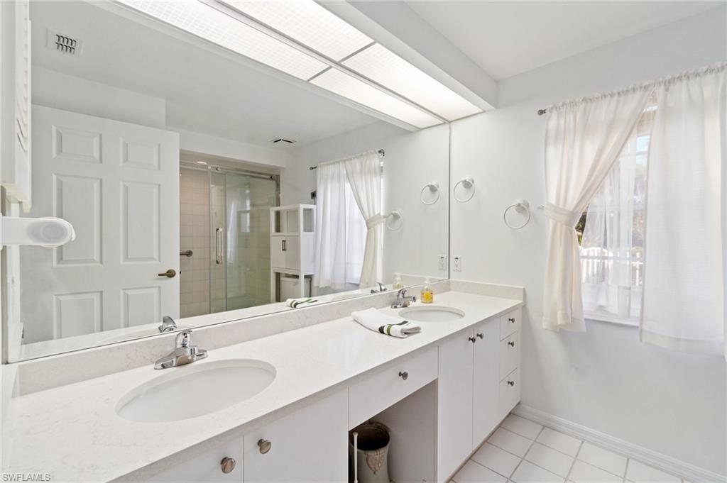 PIPERS GROVE - Residential