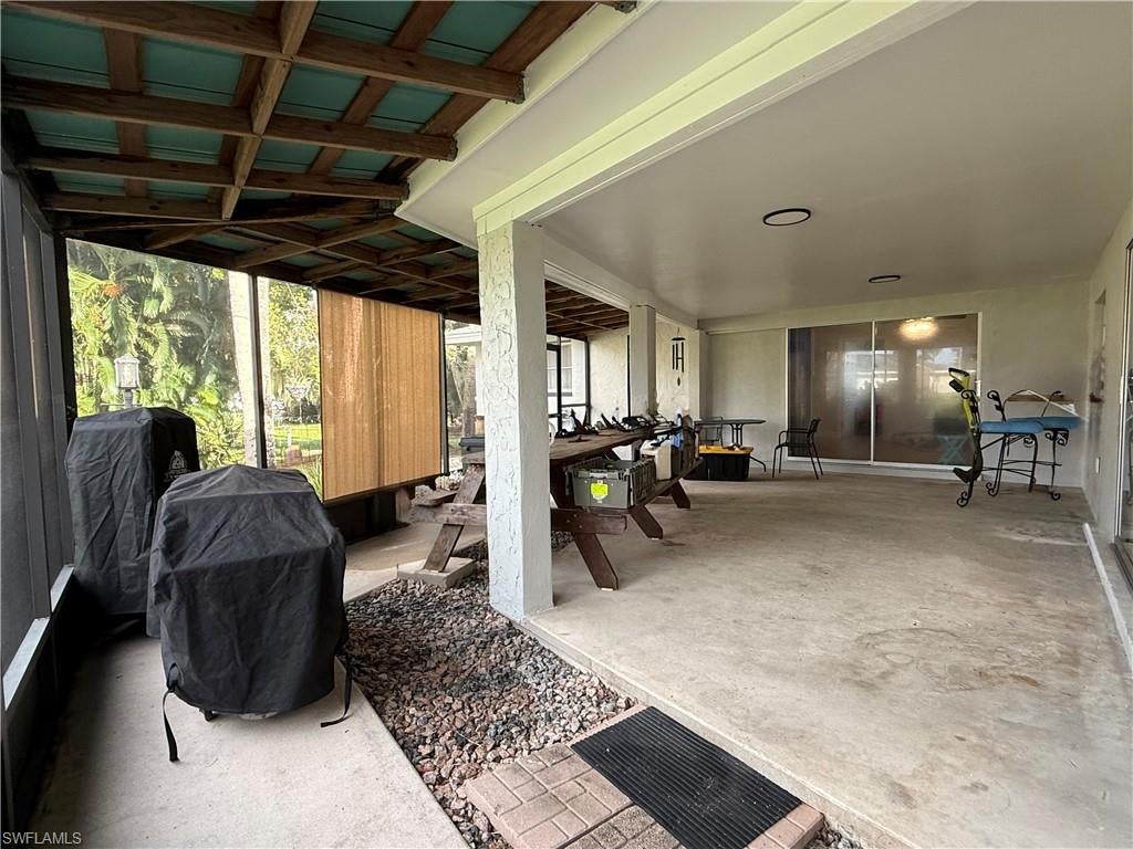 ISLAND PARK - Residential
