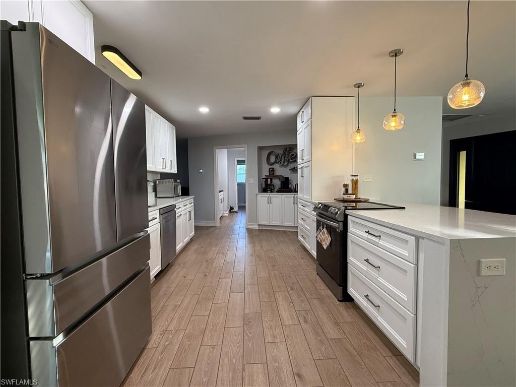 ISLAND PARK - Residential