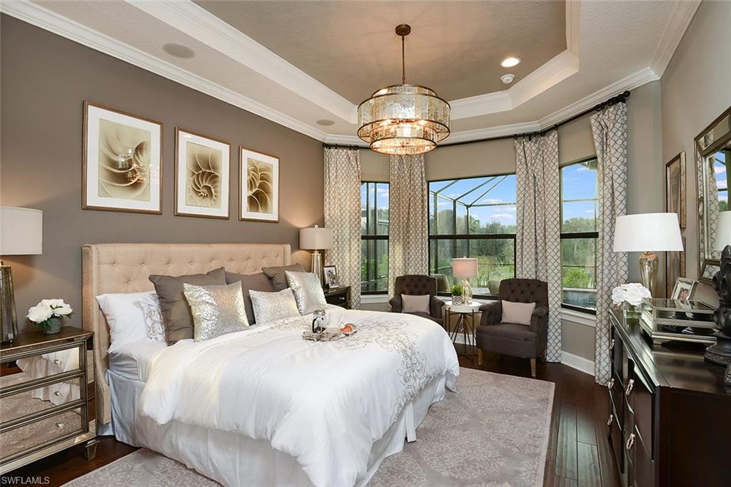 PEBBLE POINTE - Residential