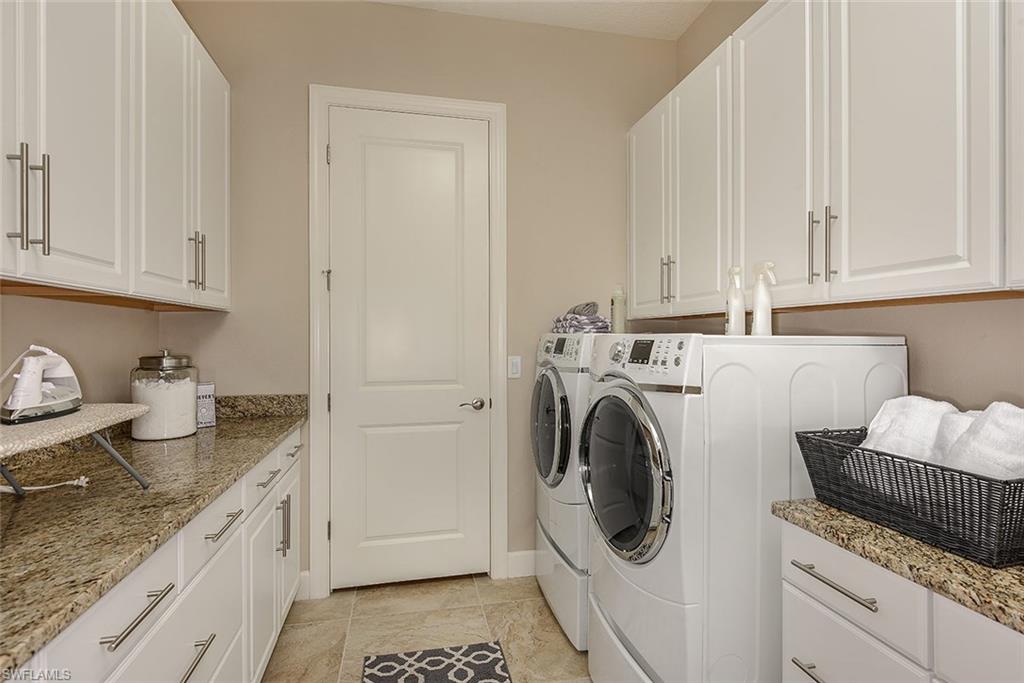 PEBBLE POINTE - Residential