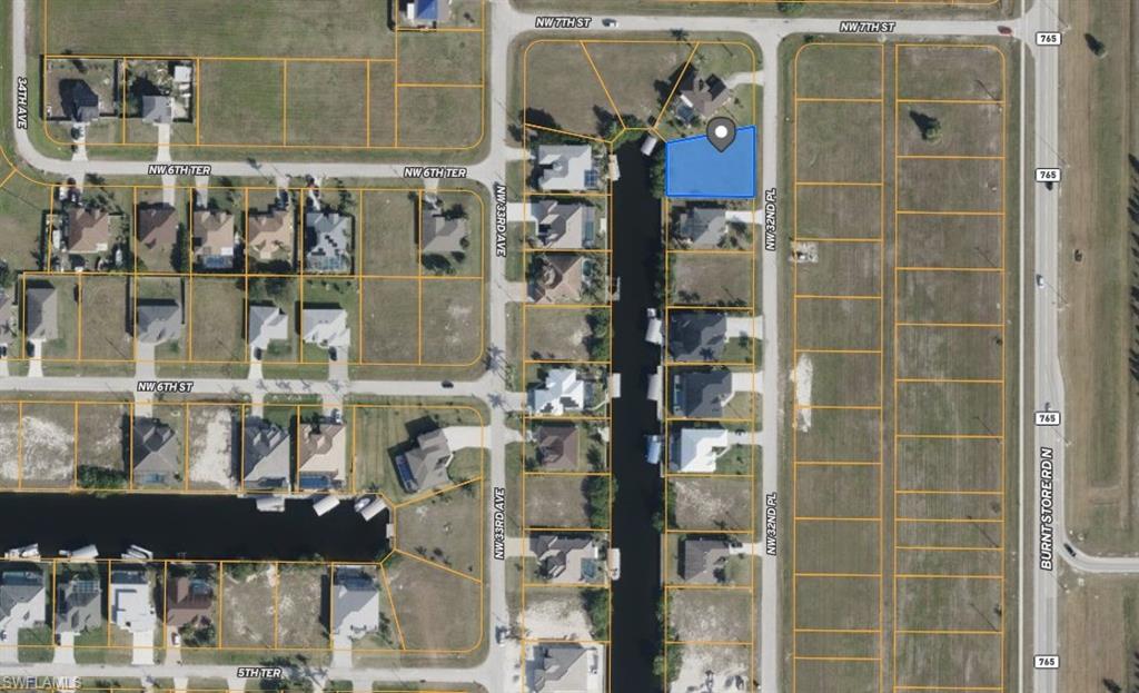 CAPE CORAL - Land