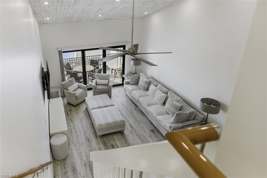 BEACH VILLAS CONDO - Residential