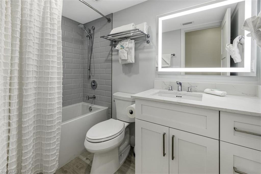 BEACH VILLAS CONDO - Residential