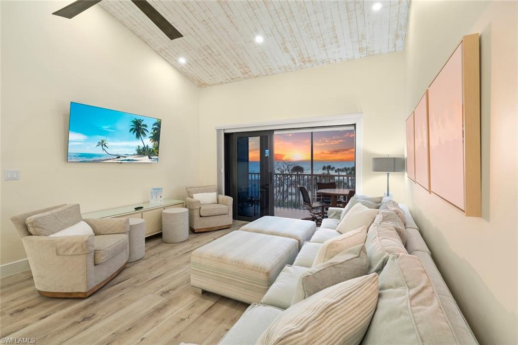 BEACH VILLAS CONDO - Residential