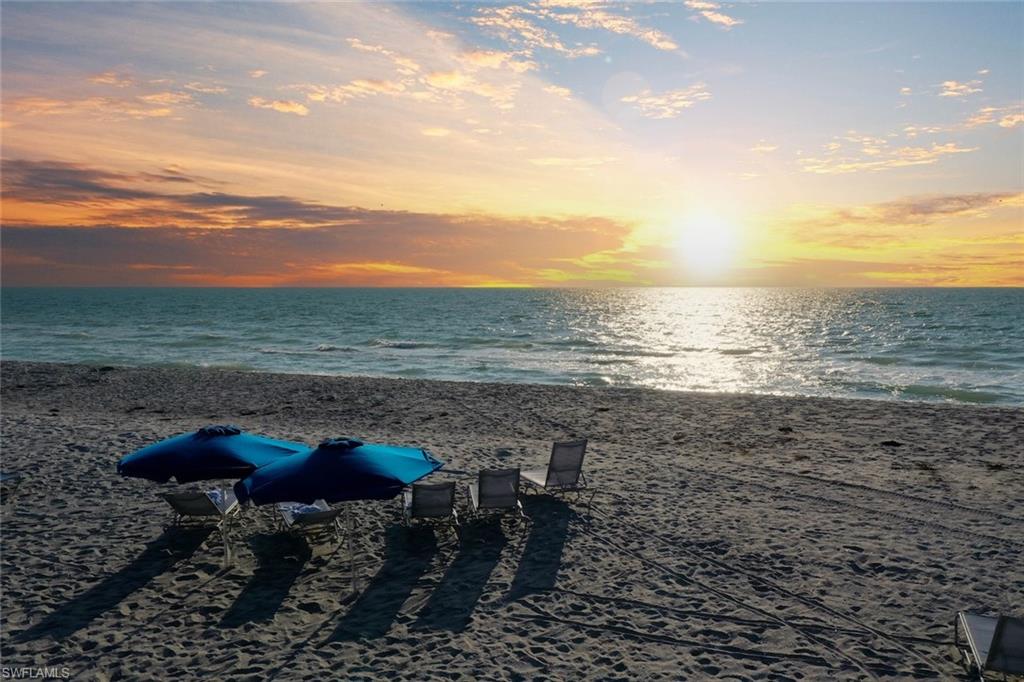 BEACH VILLAS CONDO - Residential