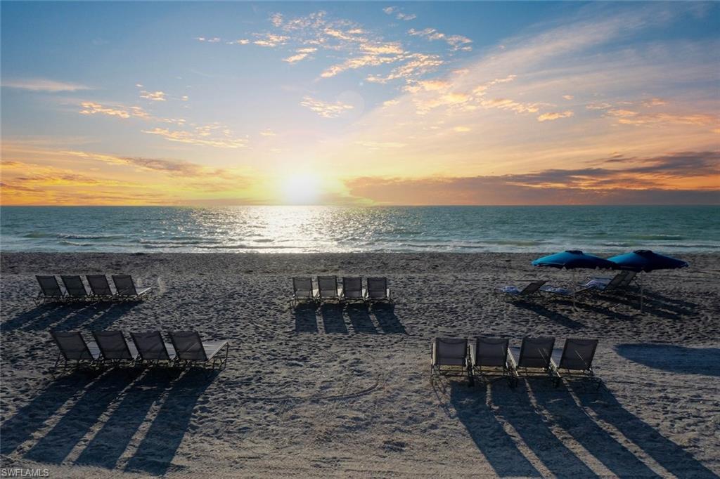 BEACH VILLAS CONDO - Residential