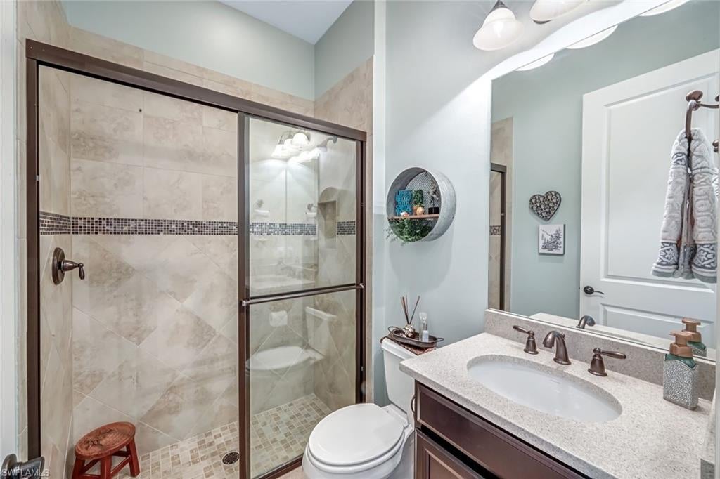 PEBBLE POINTE - Residential