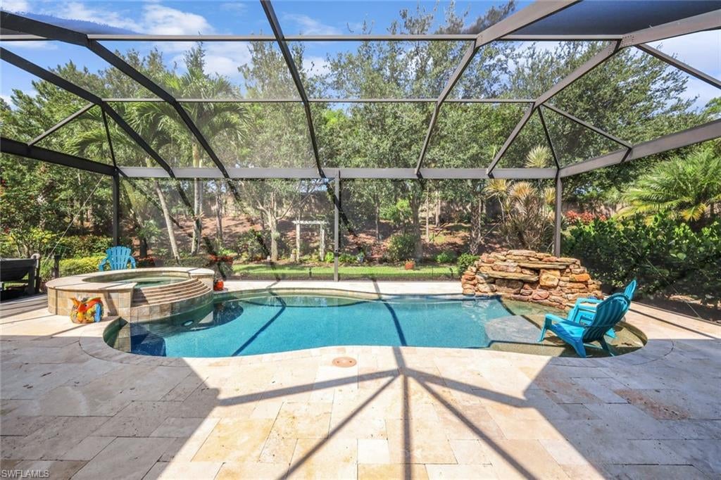 PEBBLE POINTE - Residential