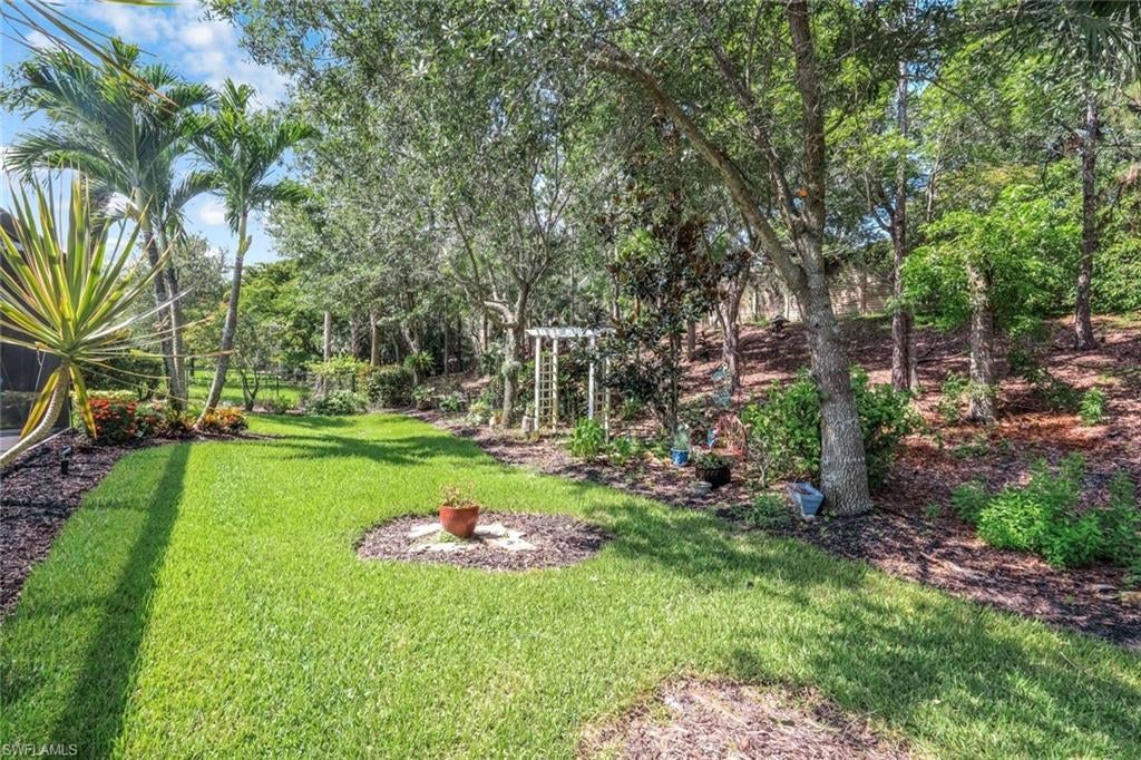PEBBLE POINTE - Residential