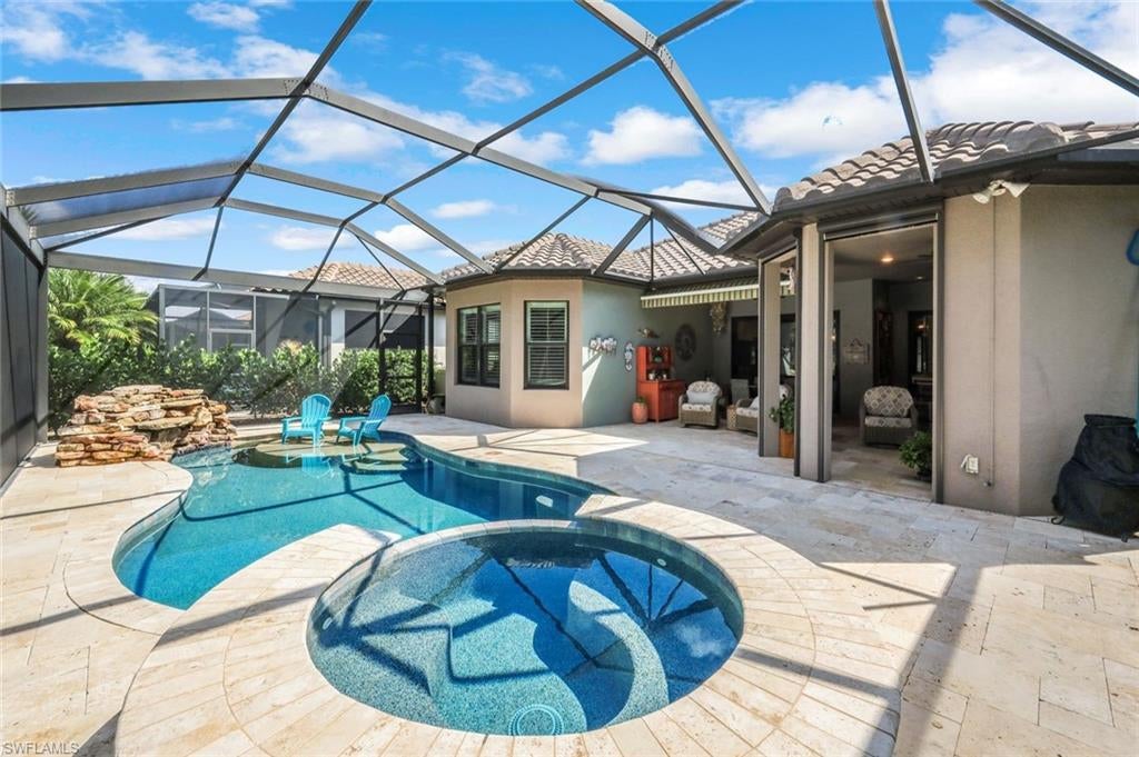 PEBBLE POINTE - Residential