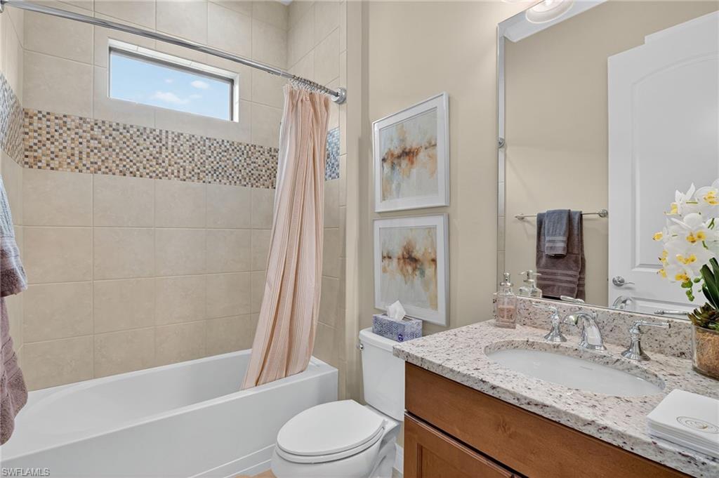 BONITA LAKES - Residential