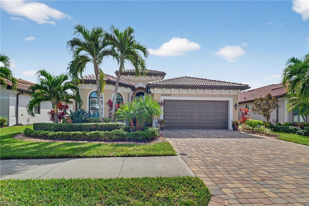 BONITA LAKES - Residential