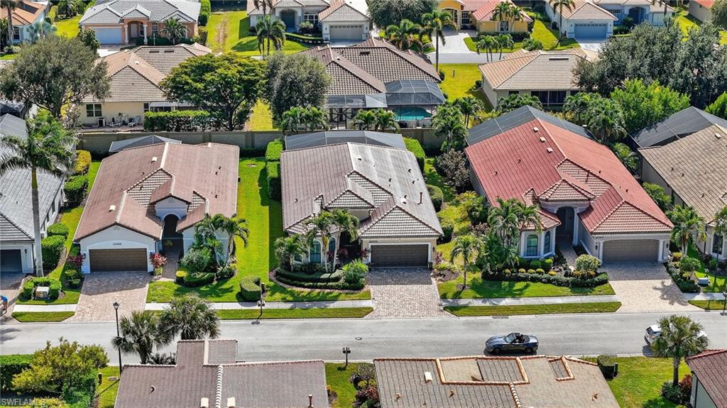 BONITA LAKES - Residential