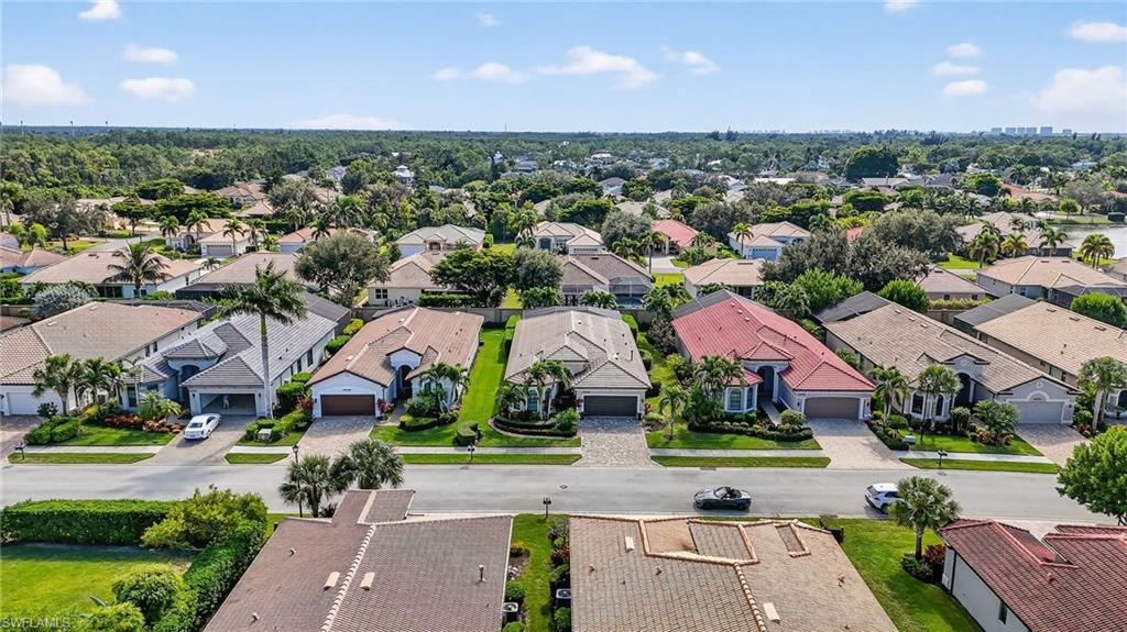 BONITA LAKES - Residential