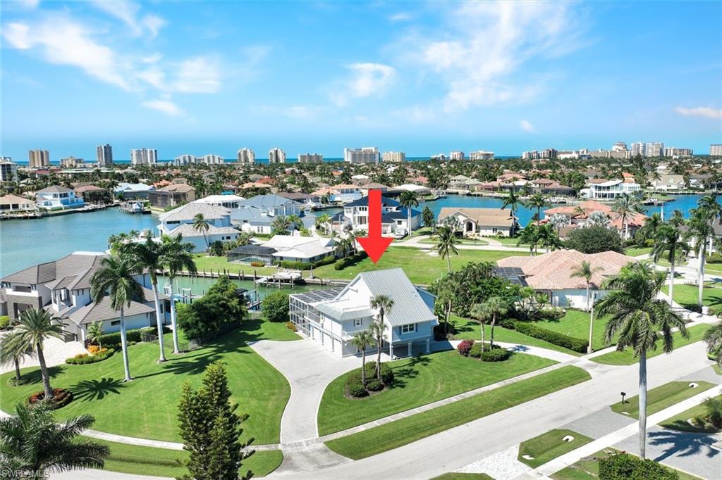 MARCO BEACH - Residential