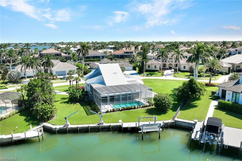 MARCO BEACH - Residential