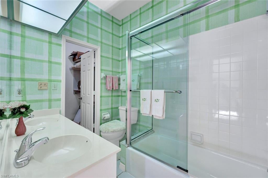 MARCO BEACH - Residential