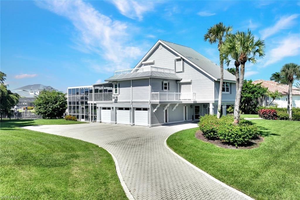 MARCO BEACH - Residential